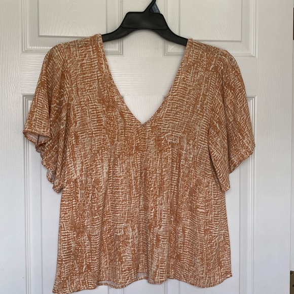 Daytrip Women’s Top Size L - Picture 2 of 2